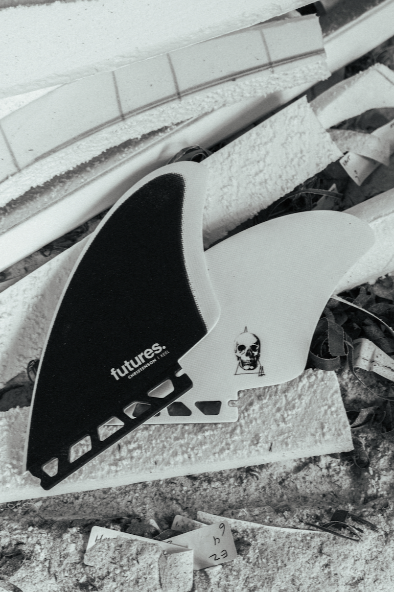 サーフィン・ボディボード CHRISTENSON KEEL FIN FUTURE FIBER GLASS サーフィン・ボディボード CHRISTENSON KEEL FIN FUTURE FIBER GLASS